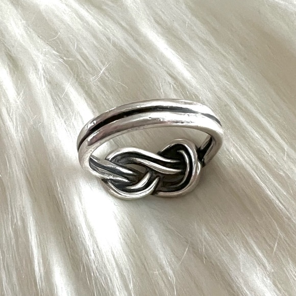James Avery TRUE LOVE double knot/infinity ring RETIRED. - Picture 5 of 8